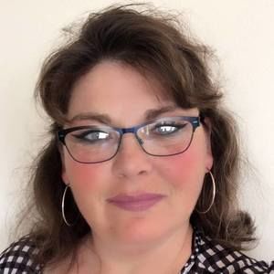 Meet your Posher, Regina